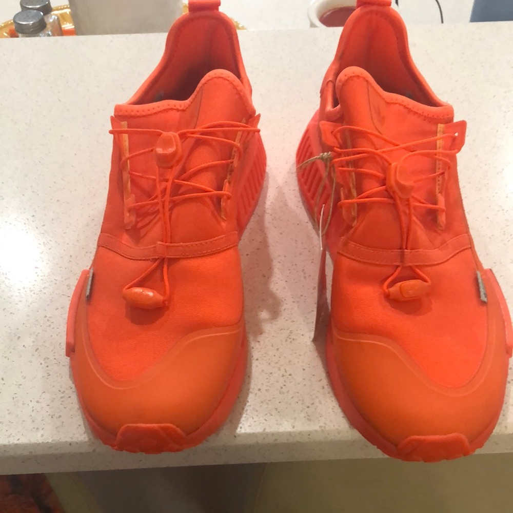 NWT Adidas NMD R1 Bright Orange  Running Shoes - Picture 2 of 6